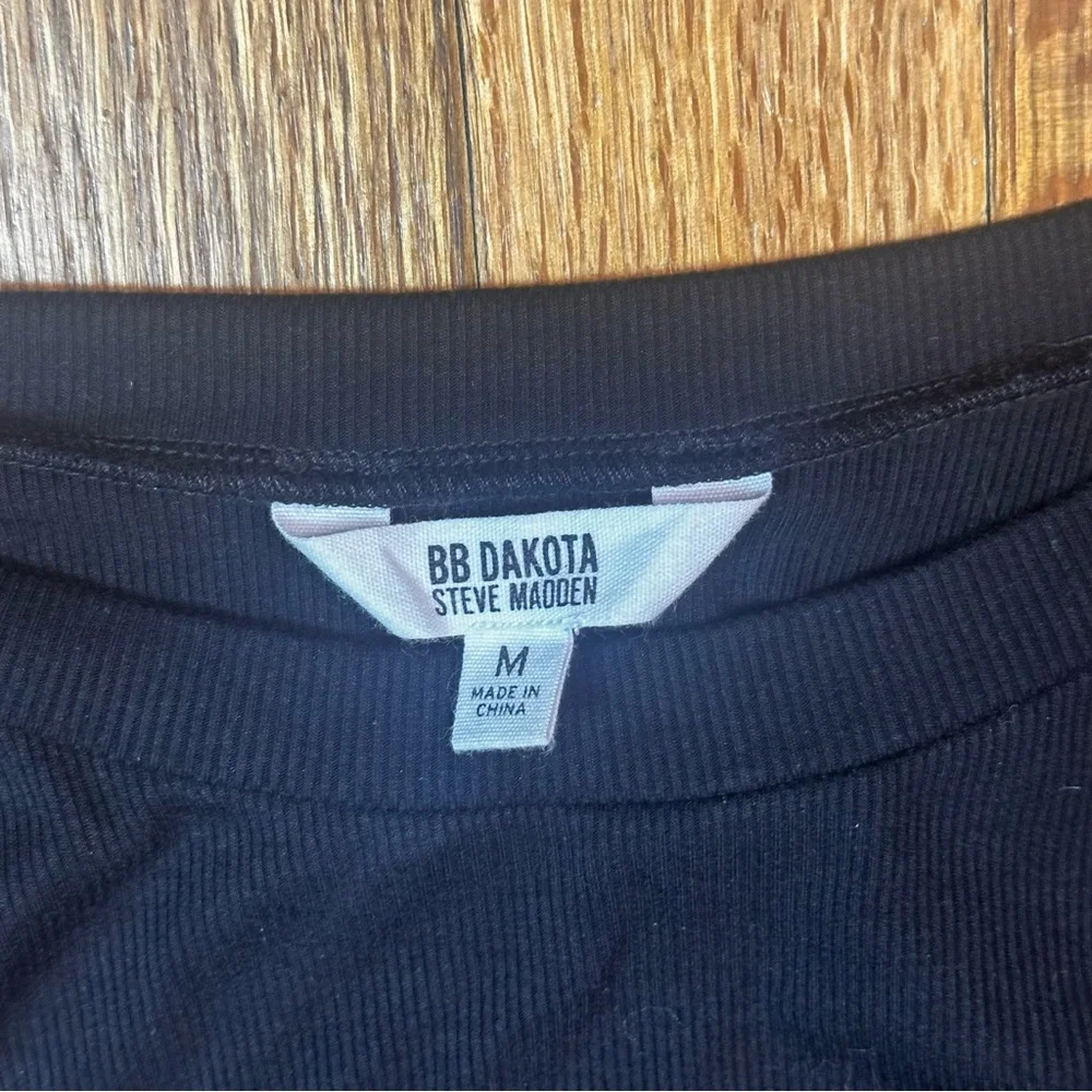 BB Dakota Black Asymmetrical Bodycon Dress Womens size M Ruched Summer Party - Picture 3 of 6